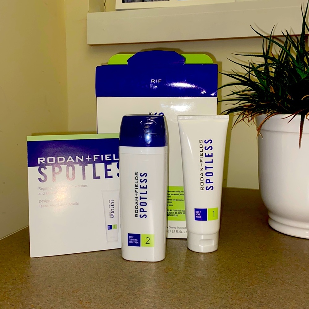 RF Teen Acne fighter … Spotless Regimen NEW